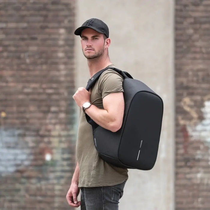 XD DESIGN ANTI-THEFT BACKPACK BOBBY HERO XL BLACK P/N: P705.711 - RucksacksBAG-PLE<<<LuggageBAG<<<ActionPL