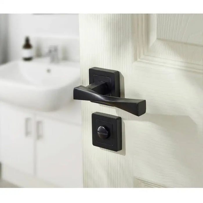 YALE VERONA DOOR HANDLE - Обков за врати<<<Обков<<<Мебели и интериор<<<Praktiker&&&Обков за врати<<<Врати и