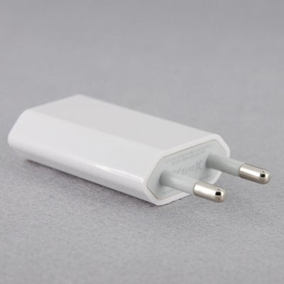 Portable USB adapter 5V / 1A