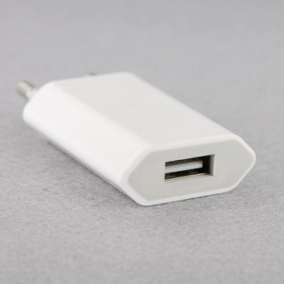 Portable USB adapter 5V / 1A