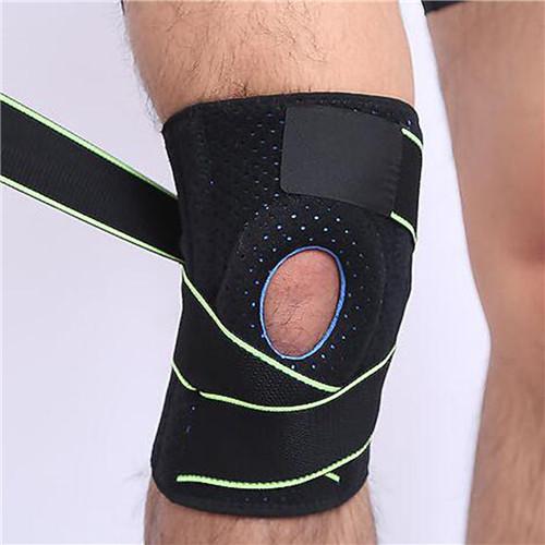 A sealing sleeve of breathable fabric, adjustable, with the clamping strip